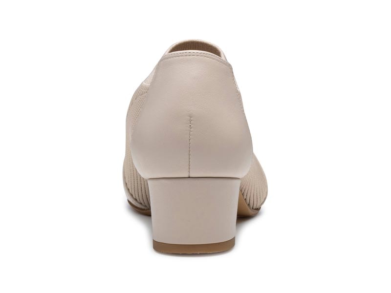 ニットシューティー