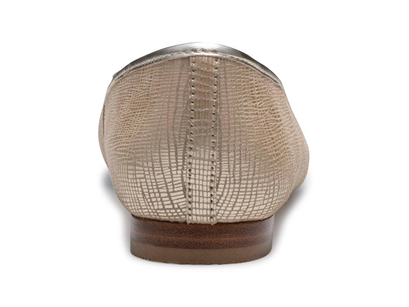 バレエシューズ