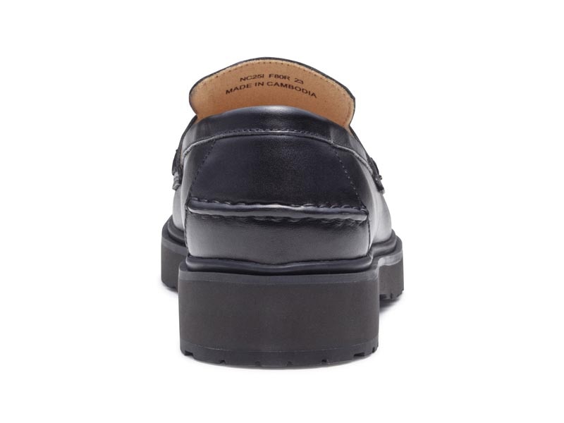 イントレチャートローファー