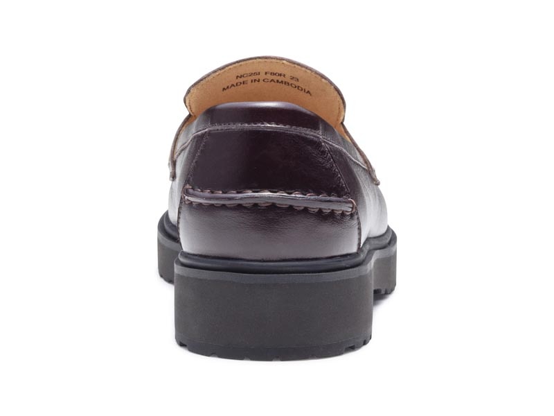 イントレチャートローファー