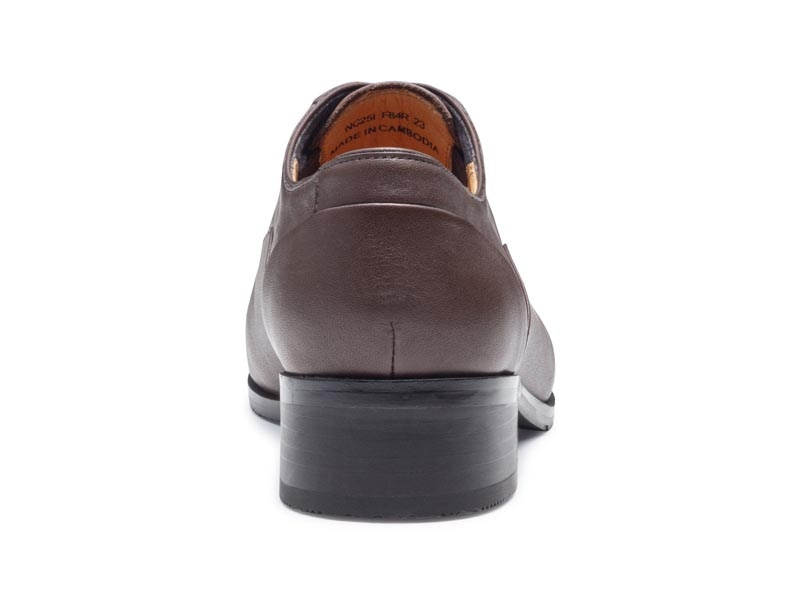 晴雨兼用シューズ