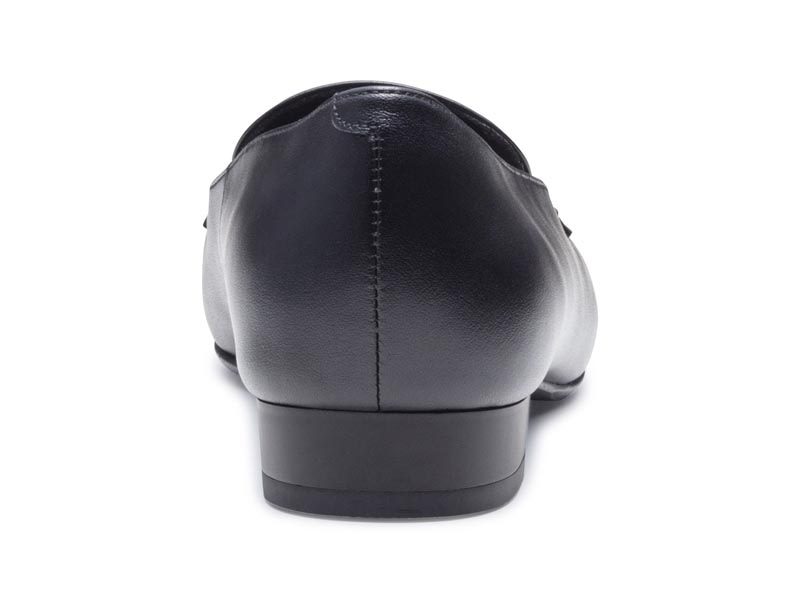 晴雨兼用モカフラットパンプス