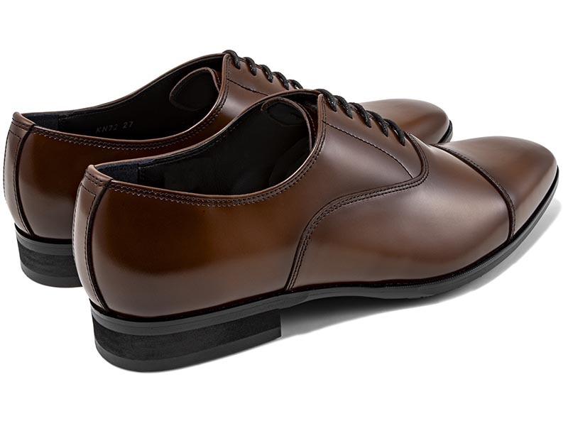 ストレートチップ