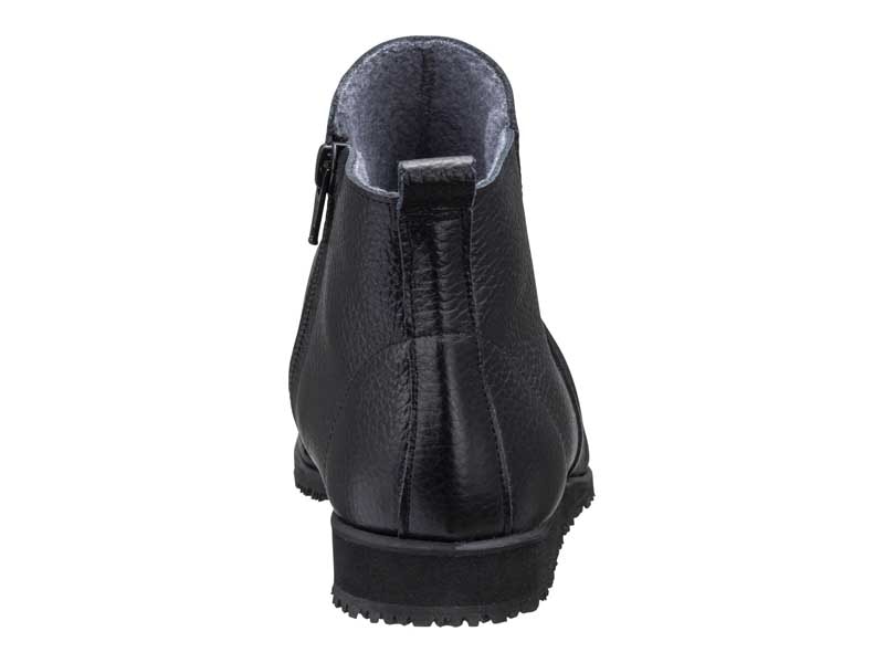 ショートブーツ