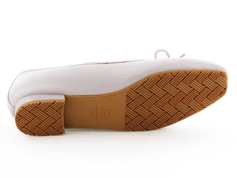 バレエシューズ