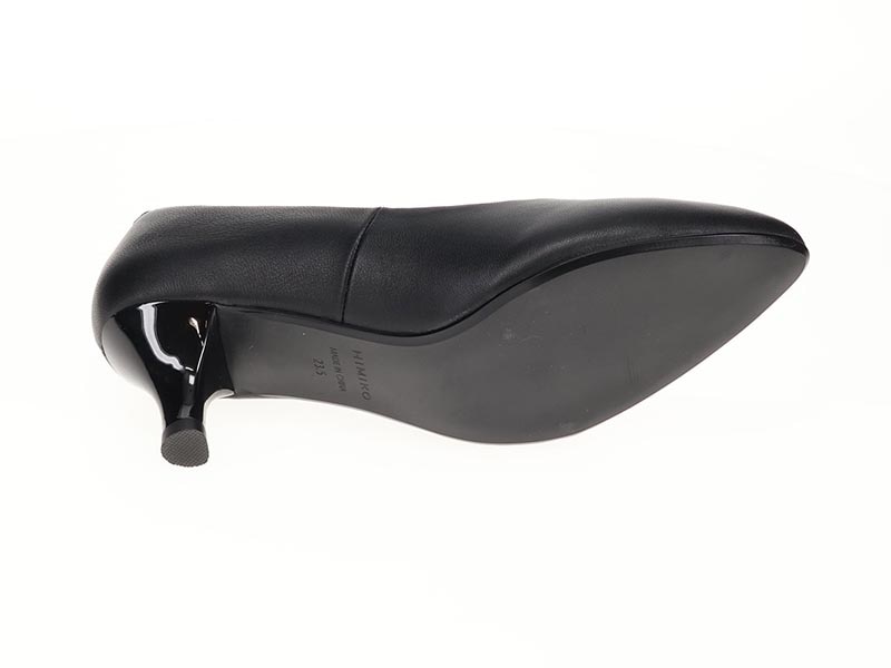 アーモンドトウパンプス