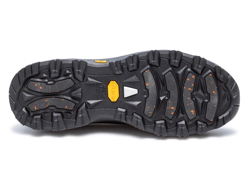 【雪道対応ソール】スニーカー GORE-TEX