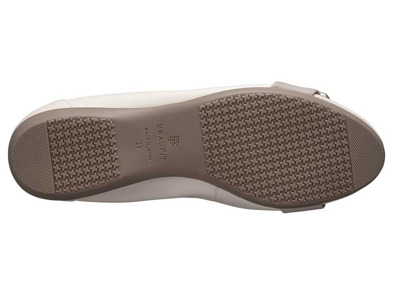 モールドパンプス