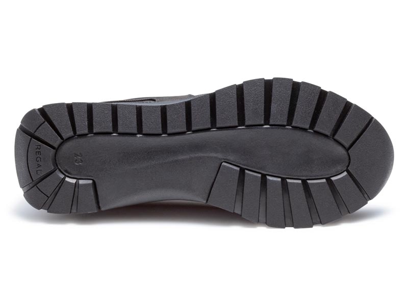 メッシュスニーカー