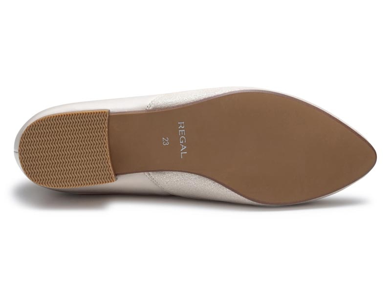 甲深フラットシューズ