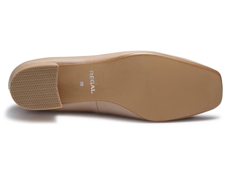 スクエアトウパンプス