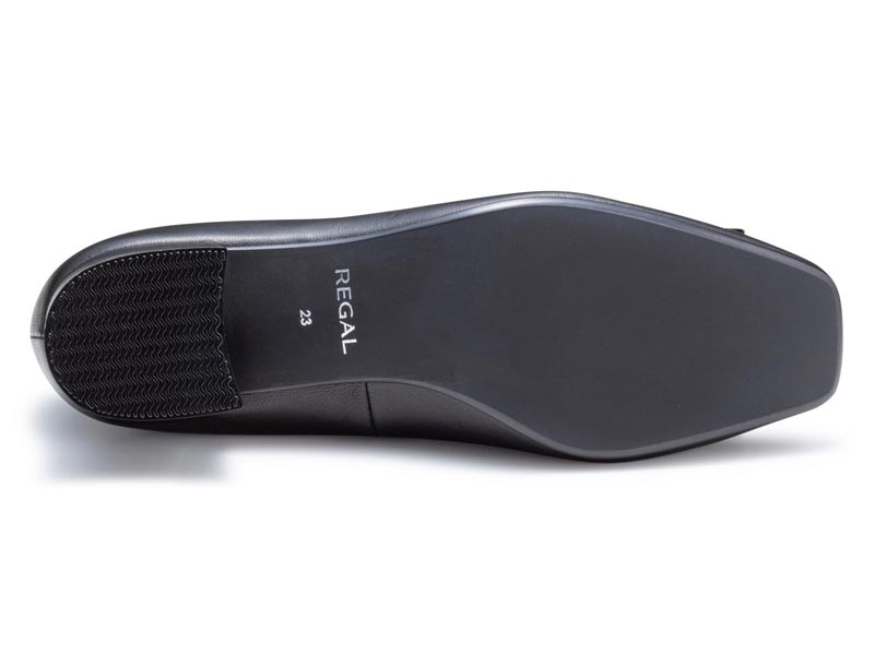 スクエアトウパンプス