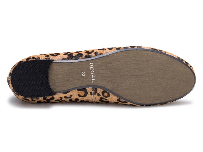 バレエシューズ