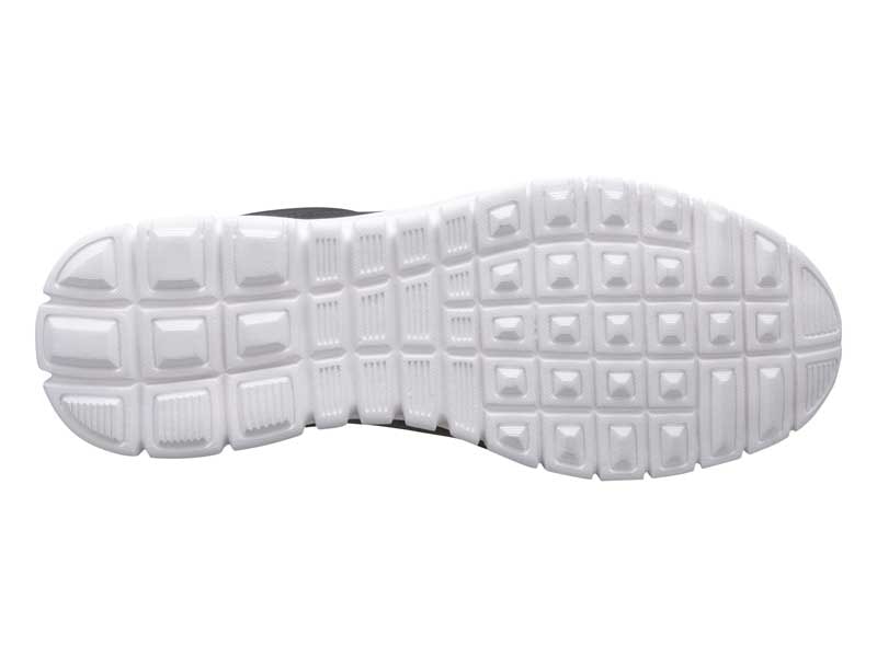 レースアップスニーカー