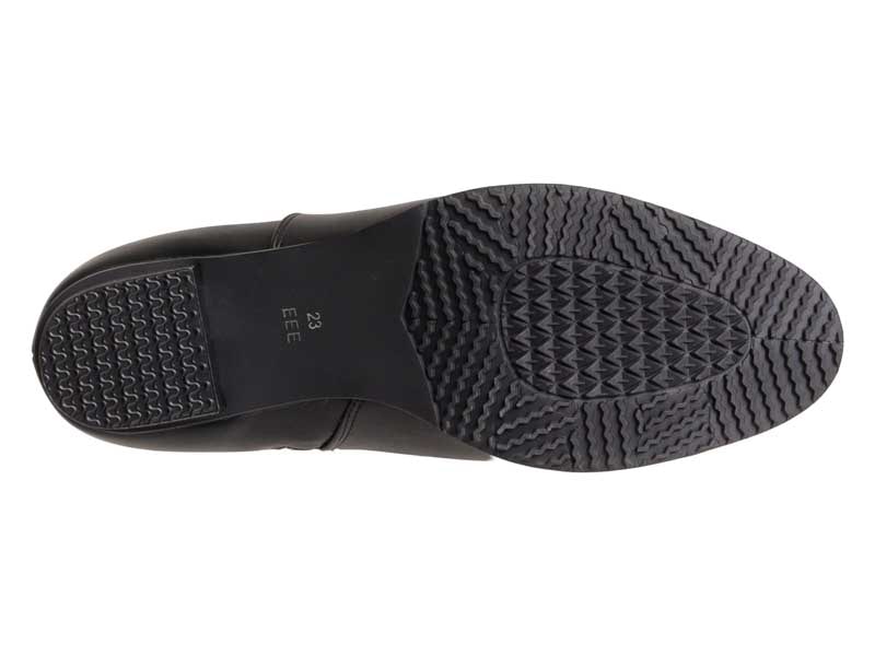 ショートブーツ