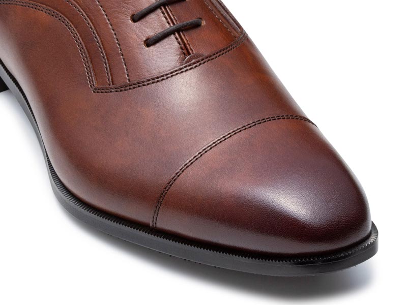 ストレートチップ