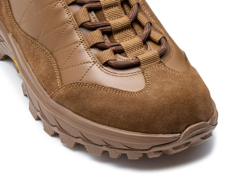 スニーカー GORE-TEX