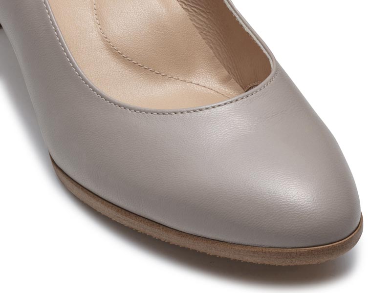 晴雨兼用プレーンパンプス