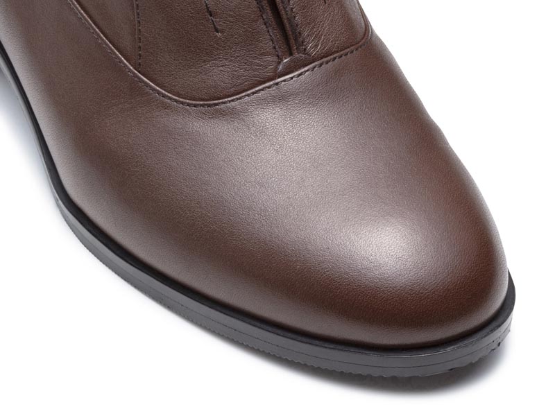 晴雨兼用シューズ