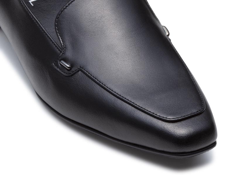 晴雨兼用モカフラットパンプス