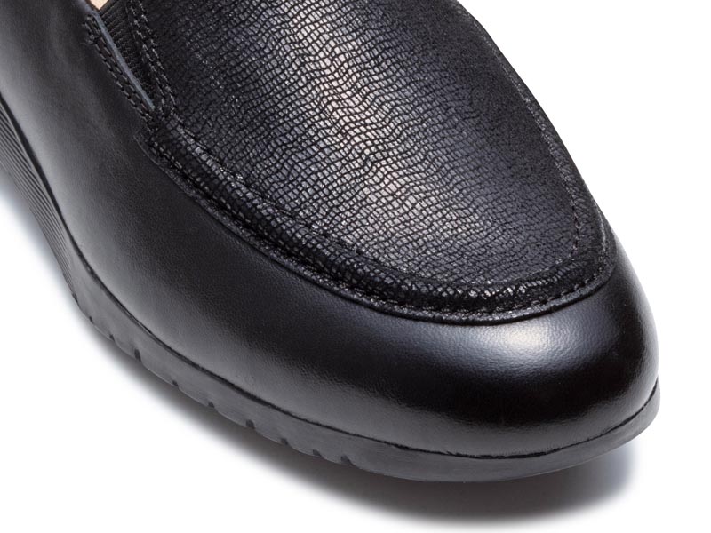 モカスリッポン