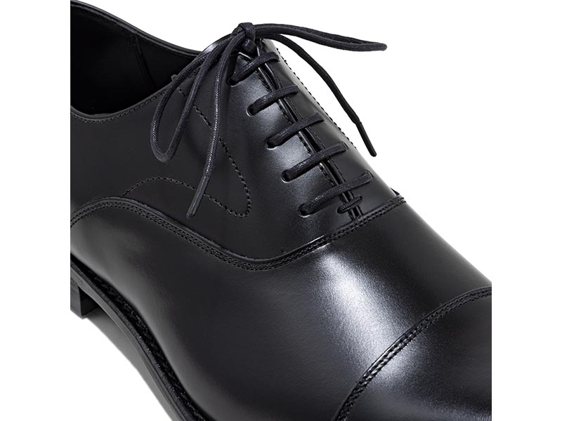 ストレートチップ