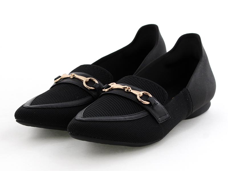 ハンズフリーニットパンプス