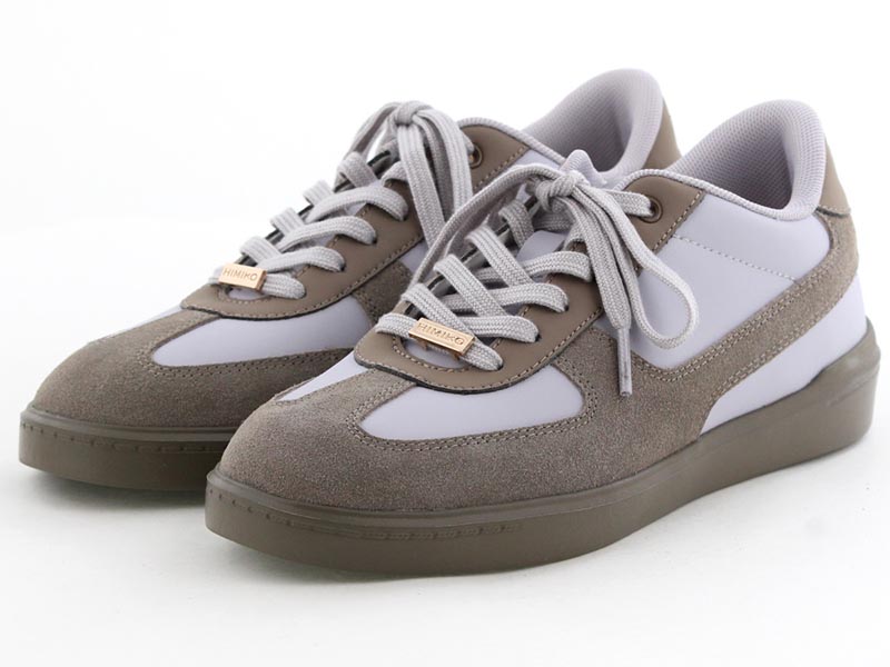 コートスニーカー