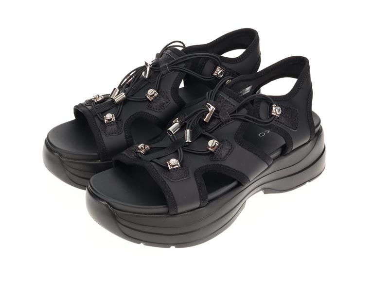 スポーツサンダル