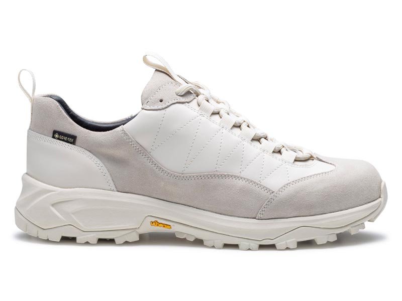 【雪道対応ソール】スニーカー GORE-TEX