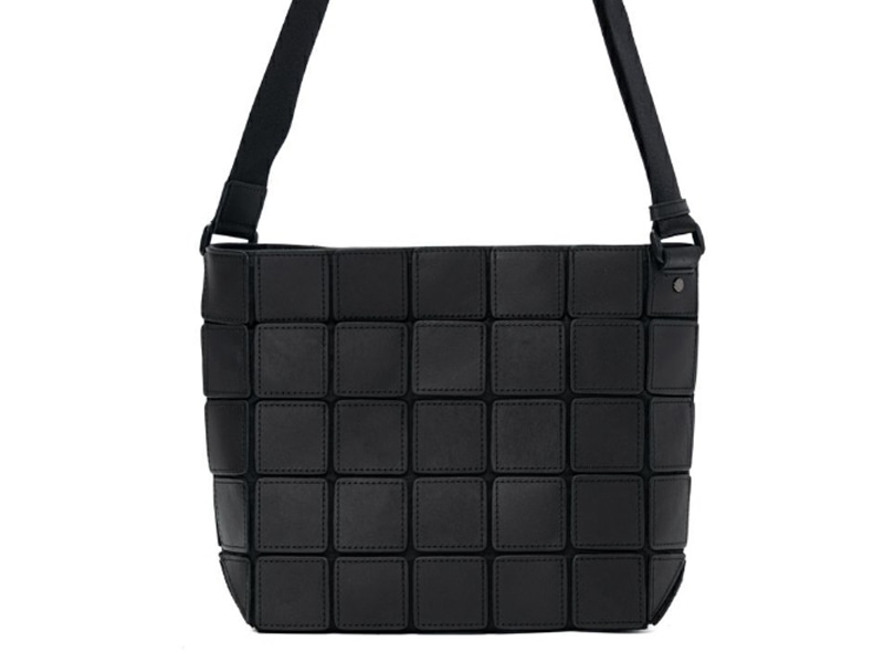 トライオン　ショルダーバック 限定】TRION トライオン バッグ SS133 マチなしショルダーB6