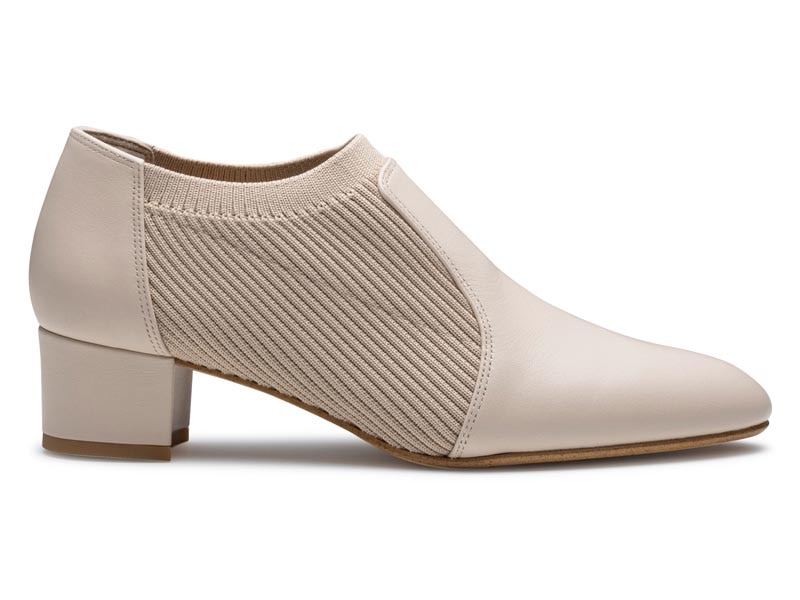 ニットシューティー