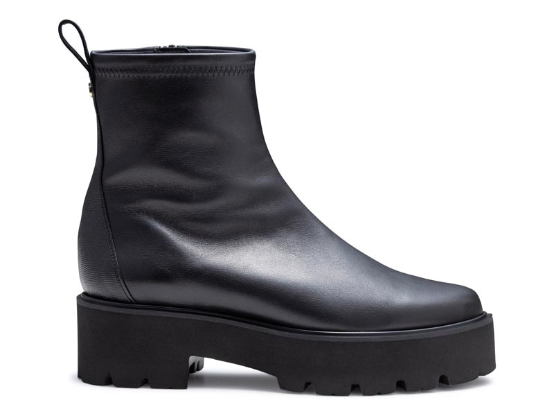 トラックソールショートブーツ