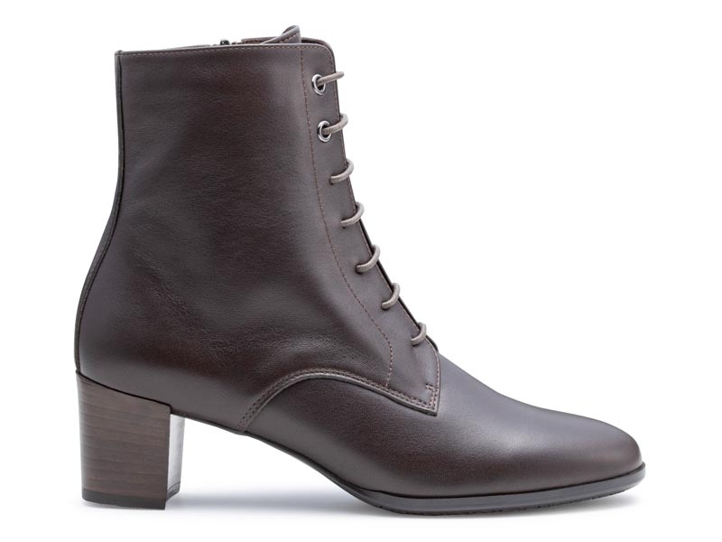 F77RCJ レースアップブーツ ダークブラウン