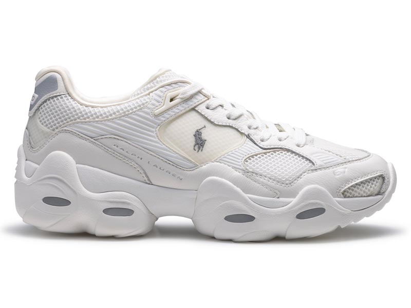 TRACKSTER 300 トラックスター 300