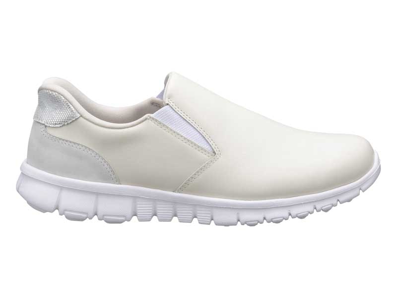 UM29AD スリッポンスニーカー アイボリー