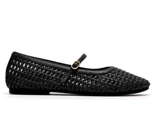 Livia Sky リビアスカイ