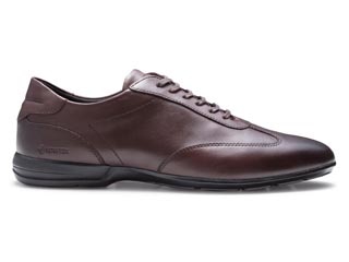 レースアップレザースニーカー（GORE-TEX フットウェア）