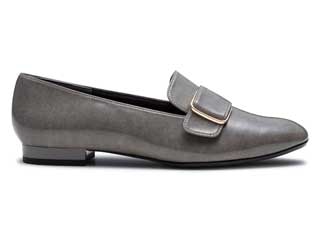 晴雨兼用シューズ