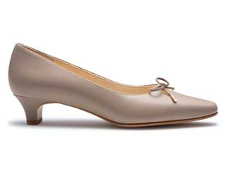 晴雨兼用リボンパンプス