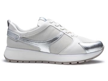 メッシュスニーカー