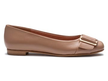 晴雨兼用フラットシューズ