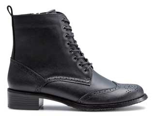 レースアップブーツ