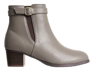 ショートブーツ